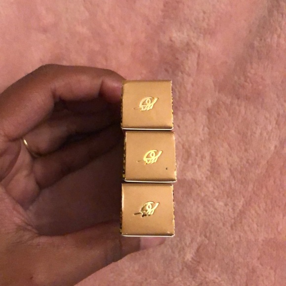 TyraBeauty - What Lipstick? - Picture 5 of 5